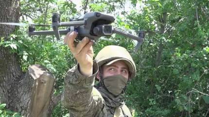 Китай больше не поставляет дроны на Украину и в ЕС, но обеспечивает ими Россию – Bloomberg