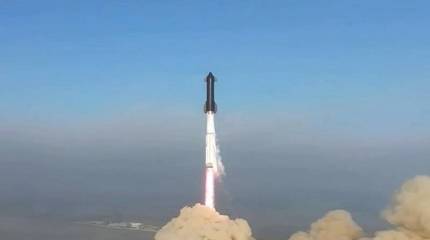 SpaceX неудачно запустила самую большую ракету-носитель в истории человечества