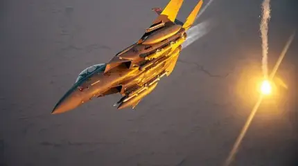 Пилот сбитого F-15E США сообщил о столкновении с роем дронов в виде 