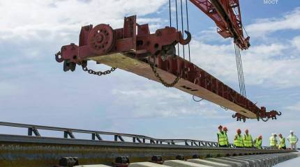 Завершена первая половина железнодорожного пути через Крымский мост