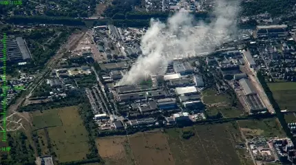 Показаны кадры удара «Геранями» по складу Fire Point под Киевом