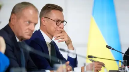 Кто будет говорить с Путиным: ЕС ищет человека, способного восстановить диалог с РФ