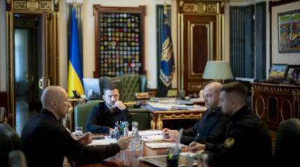 Не жалеть живую силу: Зеленский приказал ВСУ любой ценой удержать фронт в течение 50 дней