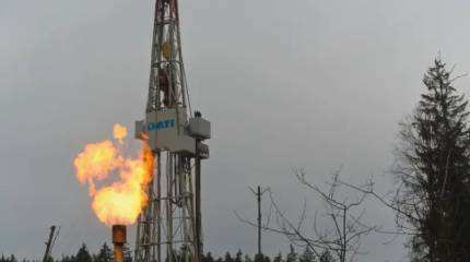 Исторический рекорд: нефтекомпании впустую сжигают больше газа, чем нужно Европе