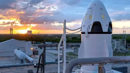 Ожидается первый пилотируемый полет американского Crew Dragon
