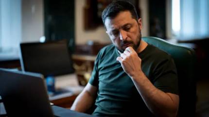 Зеленский заранее отказался признавать итоги саммита на Аляске