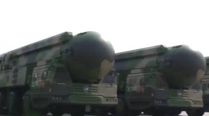 Покрывает всю территорию США: Китай показал новую МБР с дальностью полета 12 тысяч километров