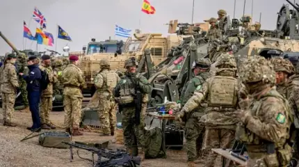 Plan pour l'Ukraine : entrée dans l'OTAN, 12 secteurs, bataillons de parachutistes, aviation