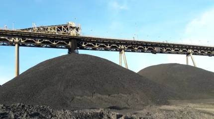 На фоне кризиса поставок СПГ в Азии вновь обратились к углю