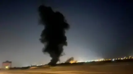 イスラエル、イラン艦隊を初めて攻撃：湾岸海軍基地が炎上