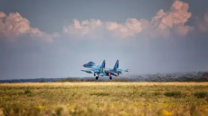 На Украине призвали бить по аэродромам и складам на территории РФ, пока их «обнажили» для защиты Москвы
