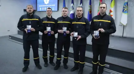 За боевым опытом: на Украине предложили отправить на фронт всех сотрудников полиции