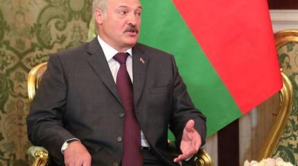 Лукашенко: Россия решает вопросы с помощью вентиля на нефтяной трубе