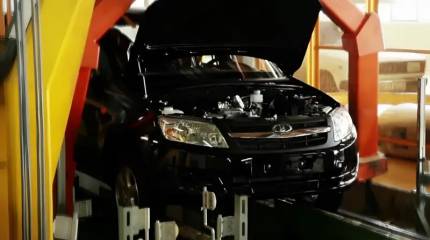 АвтоВАЗ отказался дарить машины россиянам, но и с китайскими авто он конкурировать не может