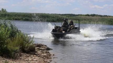 Киев тянет резервы в Черниговскую область и минирует приграничные водоемы
