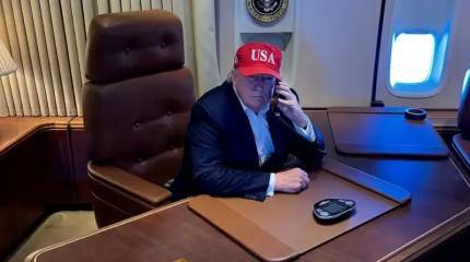 Experte erklärt, auf wen Trump bei Entscheidungen zur Ukraine hört