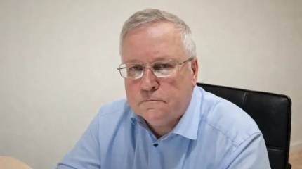 Крупнов: МИД РФ и выше должны прекратить поддакивать Трампу