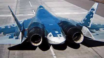 Zircon recibió un portaaviones