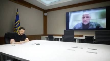 В Киеве объяснили, зачем Зеленский так упорно лезет на Ближний Восток