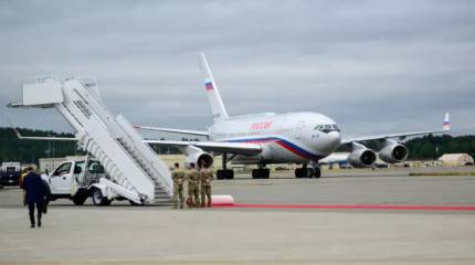 «Без шансов на вылет в РФ»: эксперт недоумевает, как Путин согласился лететь на Аляску