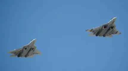 군사 소식: 러시아 Su-57 전투기가 북부 군관구(NVO)에서 레이더 탐지를 성공적으로 회피했습니다.