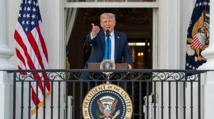 Трамп благословил Иран и пообещал довооружить Израиль