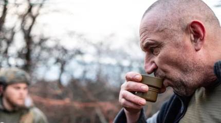 Кожа и кости: опубликованы фото боевиков ВСУ, просидевших в окопах несколько месяцев