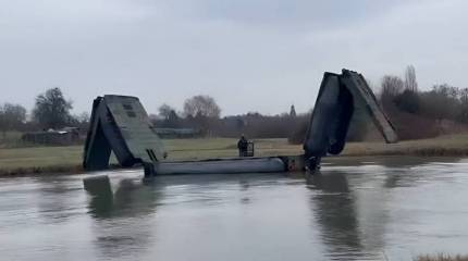 Запад нарастил поставки Киеву техники для форсирования водных преград