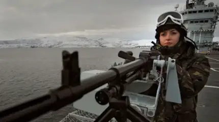 «За короля!»: британские морпехи пьют ром, готовясь к войне с РФ – Politico