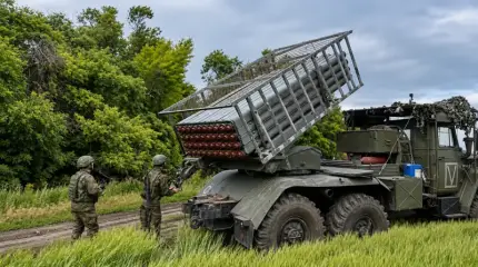 Bloomberg: РФ сократила расходы бюджета и готовится увольнять чиновников