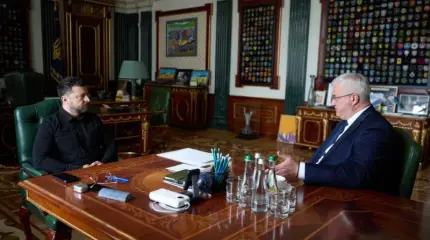 FP: Зеленский сохраняет рычаги давления на Россию