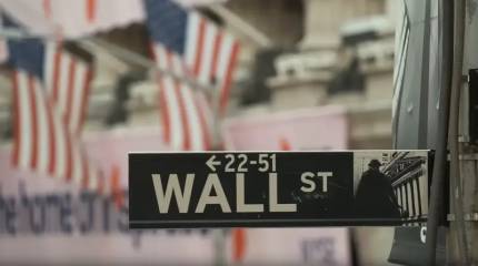 Битва за контроль над будущим: зачем США массово скупают компании