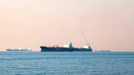 Индия полностью отказывается от американской нефти