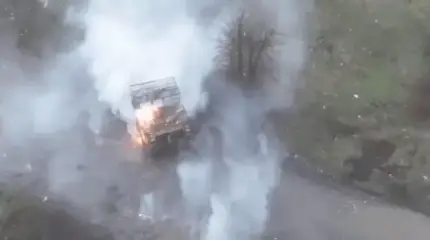 Opération « Déroute » : les forces aéroportées détruisent une colonne de véhicules blindés et de soldats des forces armées ukrainiennes en RPD