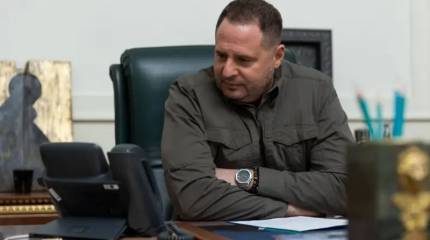 На Украине объяснили, с чем связаны угрозы Зеленского нанести удар по Красной площади 9 мая