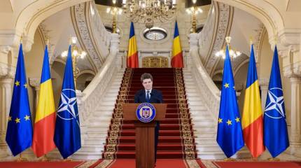 Киев в замешательстве: президент Румынии попросил ВС РФ бить только по Украине