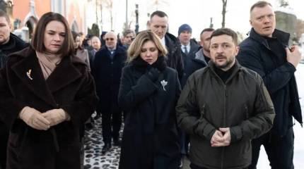 Заграница им поможет: Киев ищет способы обнулить итоги переговоров в Абу-Даби