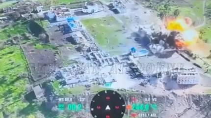 Un FAB-3000 russe a déjoué une tentative des forces armées ukrainiennes de prendre pied sur le territoire d'un monastère à Gornal