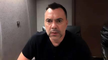 «Это прорыв фронта, но еще не обвал»: Арестович* оценил внезапный успех ВС РФ