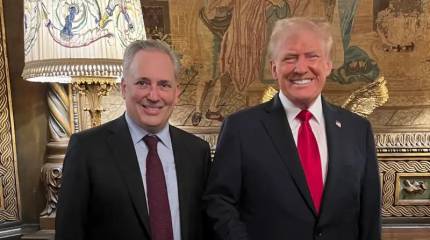 «Срочно объявить о победе и быстро уйти из Ирана» – ближайший советник Трампа