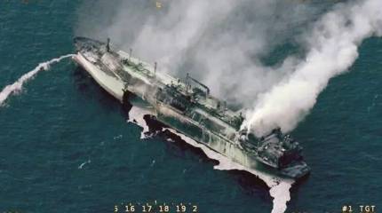 Почти синхронная гибель иранского фрегата и нашего газовоза неслучайна