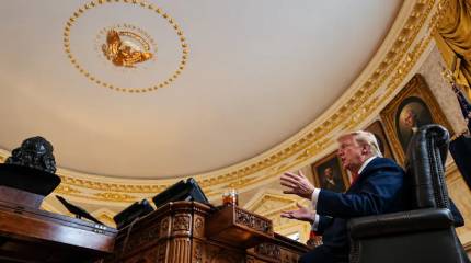 «Выстрел в ногу»: Конгресс США передал Трампу никчемный «адский рубильник» против РФ