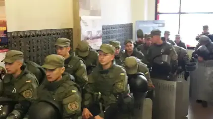I russi sono già vicini: la Guardia Nazionale della regione di Sumy si prepara a reprimere le proteste di massa