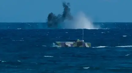 Американские военные отработали применение FPV-дронов по БМП морпехов КНР