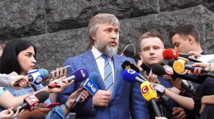 В Киеве рассказали, как в начале СВО Зеленский хотел отдать РФ Крым и Донбасс и отказался от НАТО