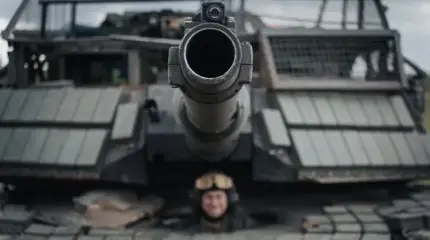 Сырский перебрасывает танки под Сумы, чтобы удержать город