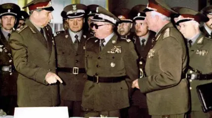Сломанный «Щит»: загадка смерти министров обороны стран-союзников СССР