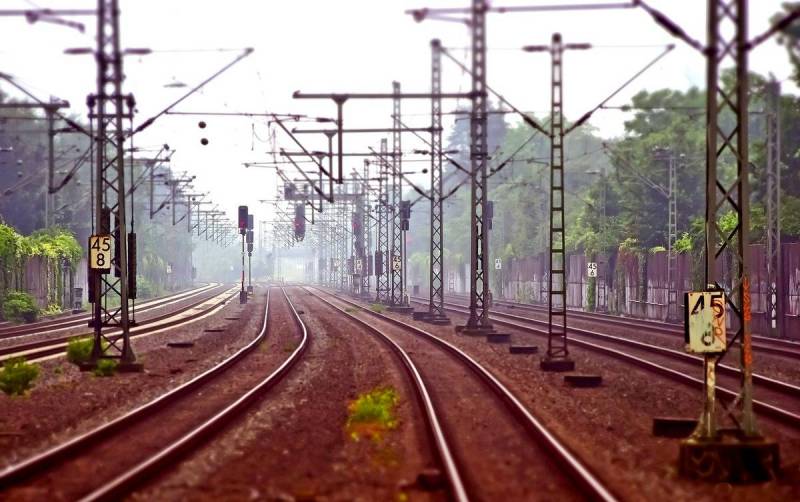 От транзитного краха Прибалтику спасет магистраль Rail Baltica