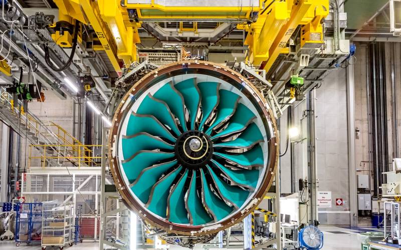 Rolls-Royce разрабатывает крупнейший в мире авиационный двигатель