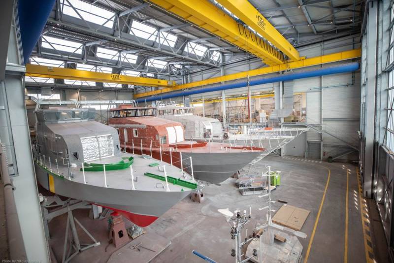 Украина намерена защищать границы на Чёрном и Азовском морях с помощью катеров OCEA FPB 98